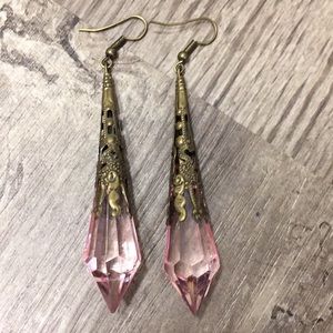 Crystal shaped blush colored earrings